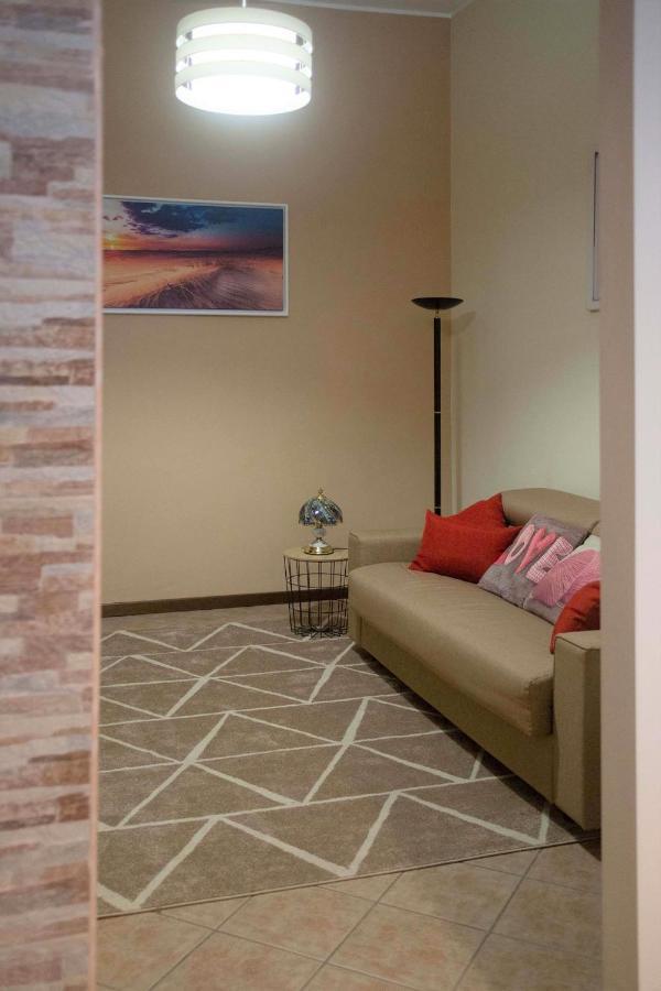 Valbrona Appartamento Timeless Con Piscina E Tennis المظهر الخارجي الصورة