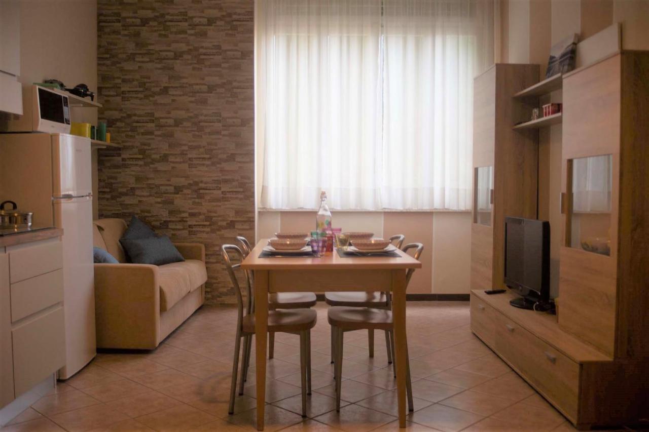 Valbrona Appartamento Timeless Con Piscina E Tennis المظهر الخارجي الصورة
