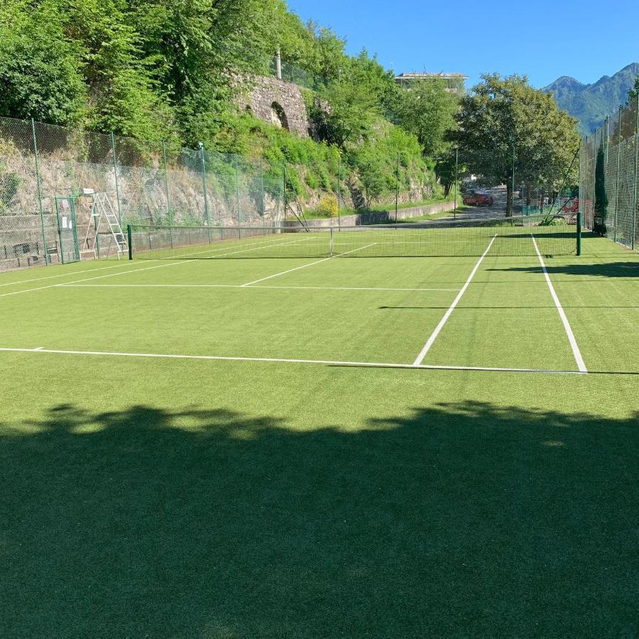 Valbrona Appartamento Timeless Con Piscina E Tennis المظهر الخارجي الصورة
